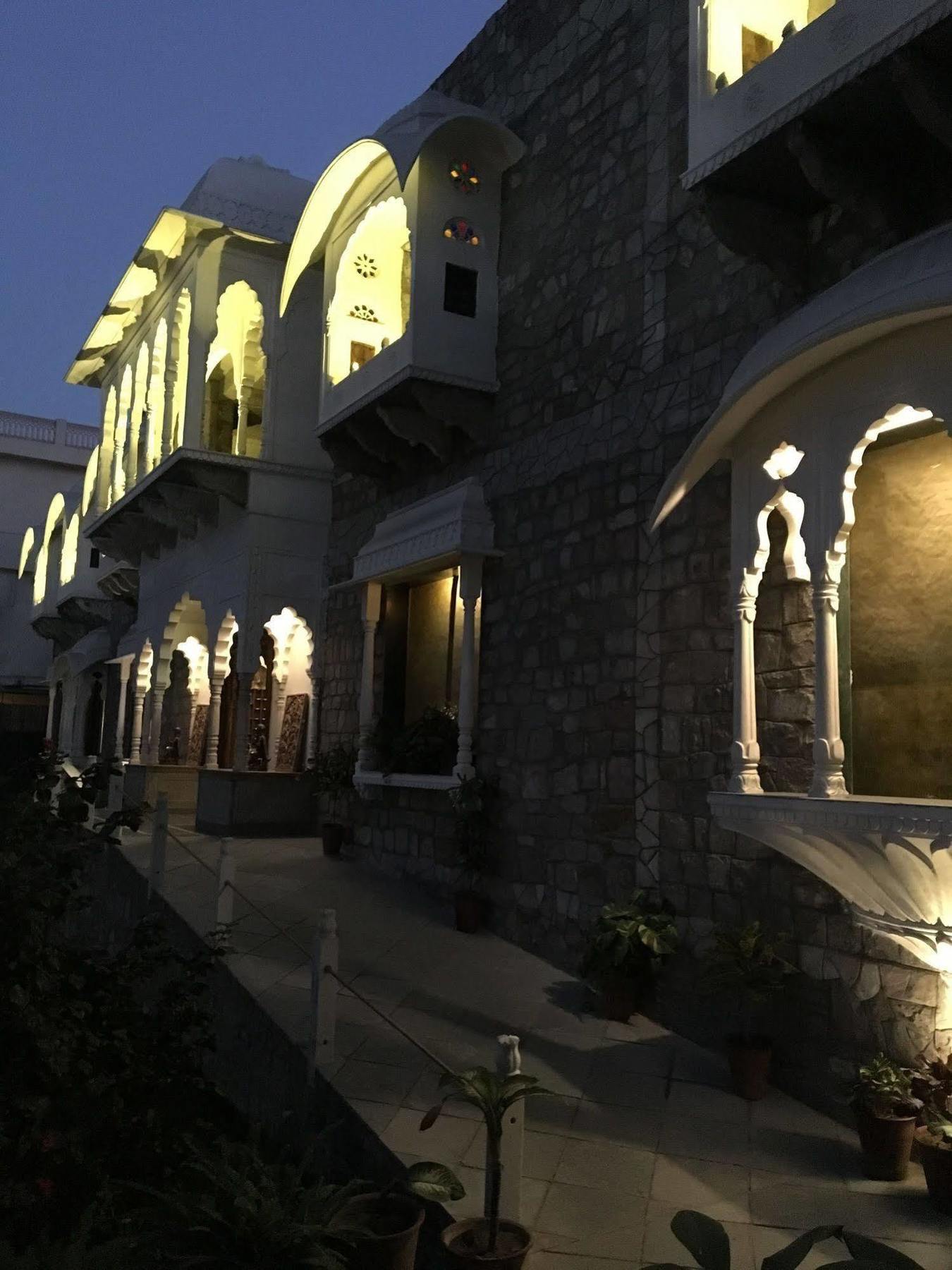 Hotel Rajasthan Palace Jaipur Exterior photo
